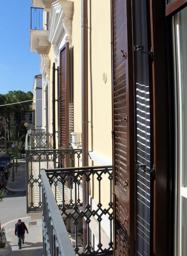 Bed and Breakfast Dimora De Brado Trani Zewnętrze zdjęcie
