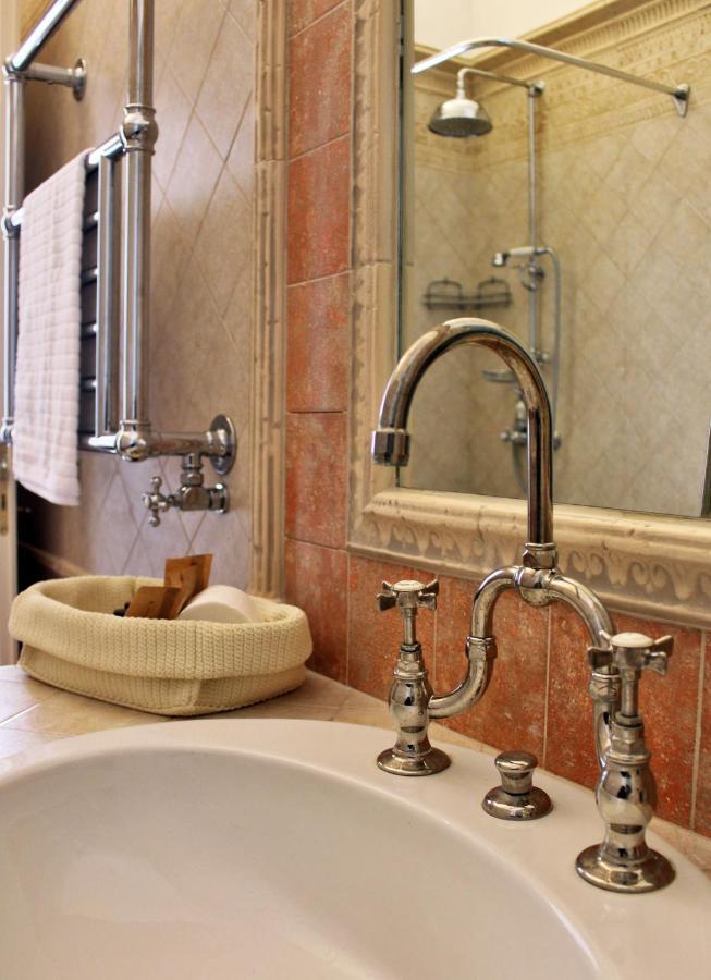 Bed and Breakfast Dimora De Brado Trani Zewnętrze zdjęcie