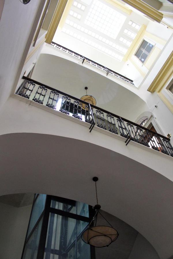 Bed and Breakfast Dimora De Brado Trani Zewnętrze zdjęcie