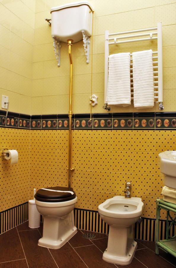 Bed and Breakfast Dimora De Brado Trani Zewnętrze zdjęcie